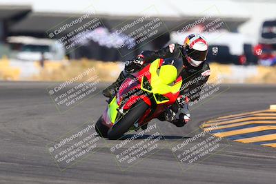 media/Jan-14-2024-SoCal Trackdays (Sun) [[2e55ec21a6]]/Turn 16 Set 2 (1125am)/